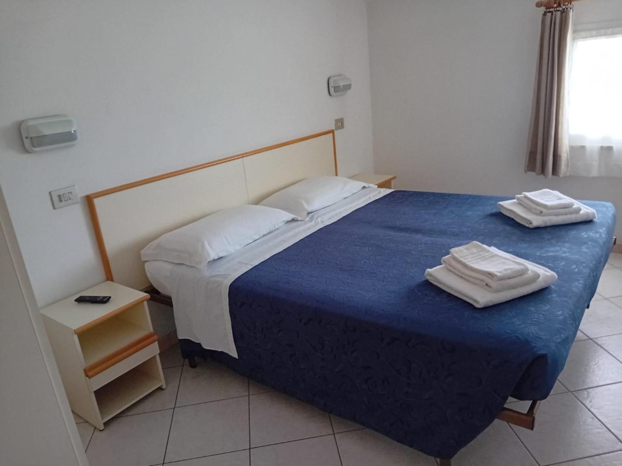 Hotel Serafini Misano Adriatico Exterior photo