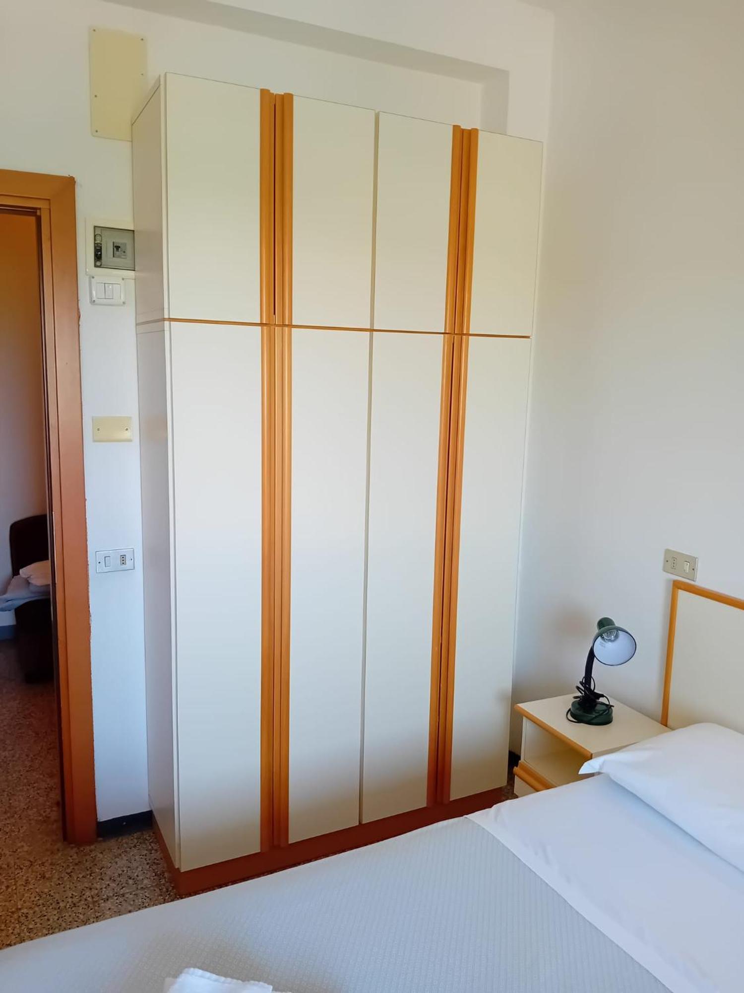Hotel Serafini Misano Adriatico Exterior photo